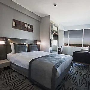Akoni Hotel